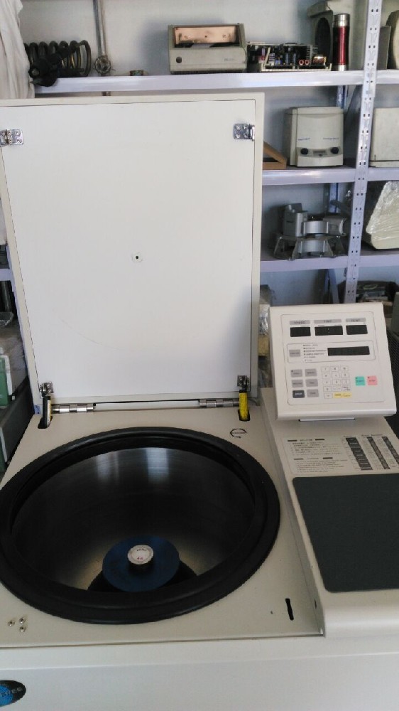 日立離心機故障分析與維修解決方法